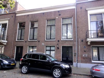 Tiel Rijksmonument 35590 St.Walburg 4, linker tussenvleugel blok 3-6