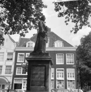 Thorbeckeplein, Bestanddeelnr 918-1214