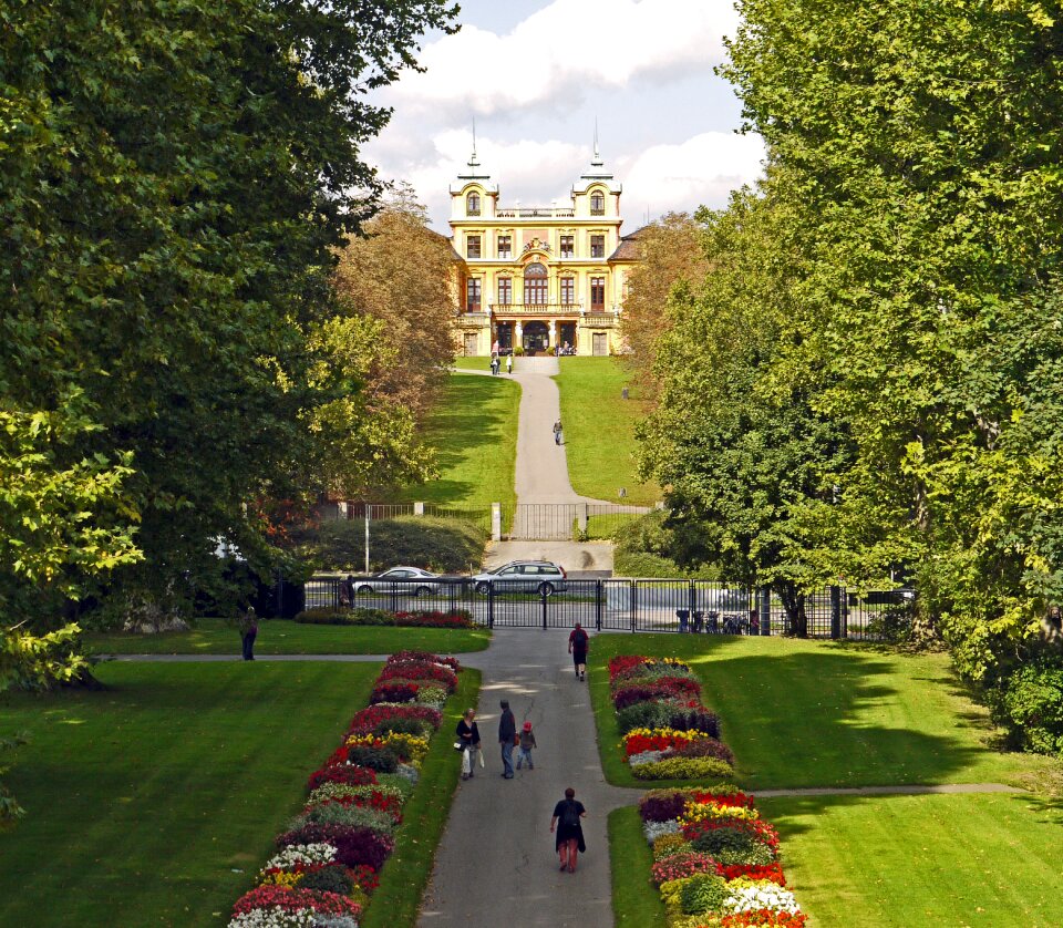 Baden württemberg park blühendes baroque