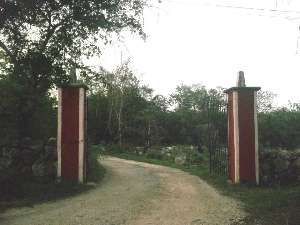 Ticum (Tixkokob), Yucatán (01)