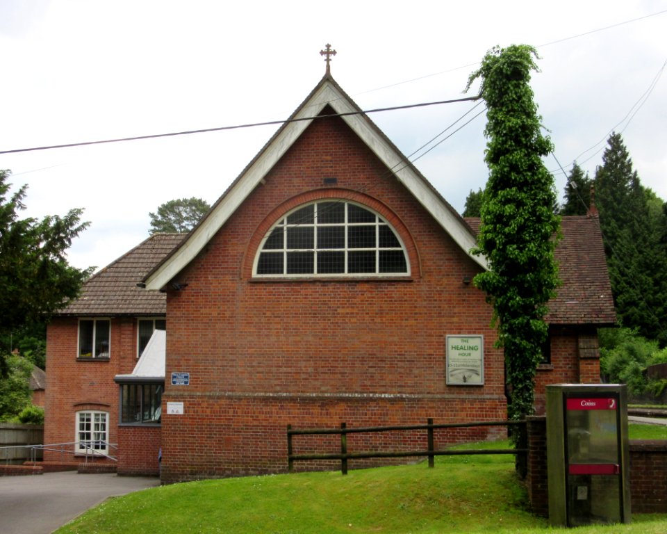 Three Counties Church, Linchmere Road, Hammer (June 2015) (1)