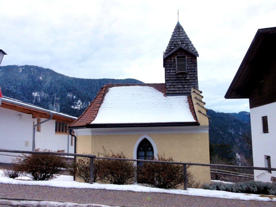 Tiers Kapelle beim Altersheim (03)