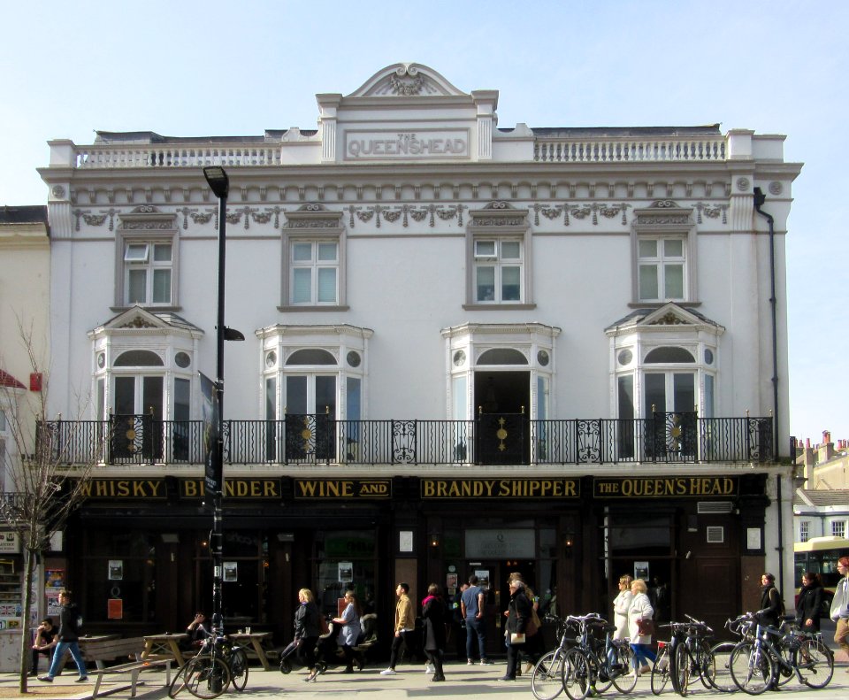 The Queen's Head Pub, Queens Road, Brighton (April 2016)