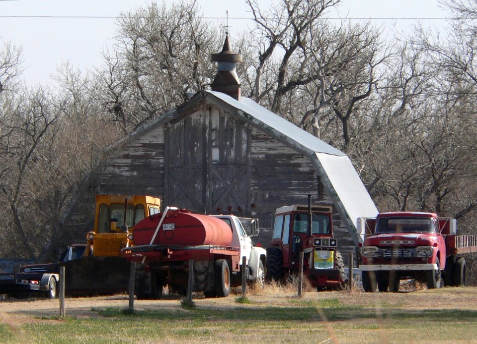 Thornburg barn (Ness Co KS) from N 1