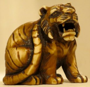 Tiger netsuke signed Takeharu, 18th-19th century, ivory, Honolulu Museum of Art, 6933.1