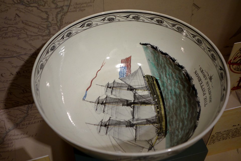 The Patterson, punch bowl, attributed to Herculaneum Pottery, 1801-1804, creamware and enamel, view 1 - Winterthur Museum - DSC01328