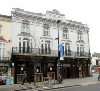The Queen's Head Pub, Queens Road, Brighton (December 2016)