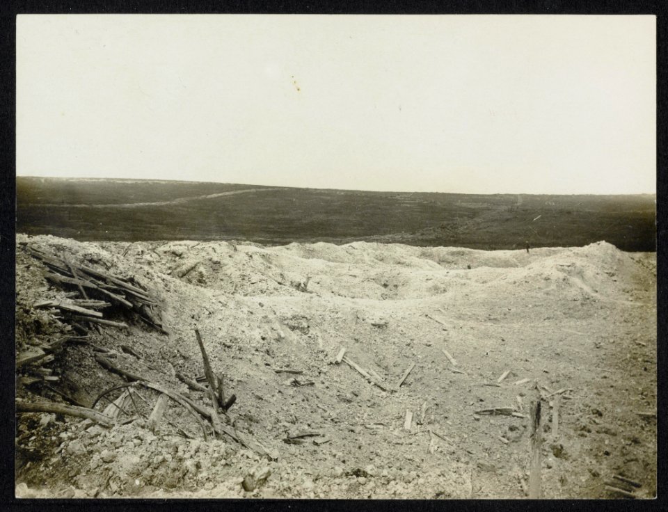 The result of our bombardment of La Boiselle., Bestanddeelnr 158-1317