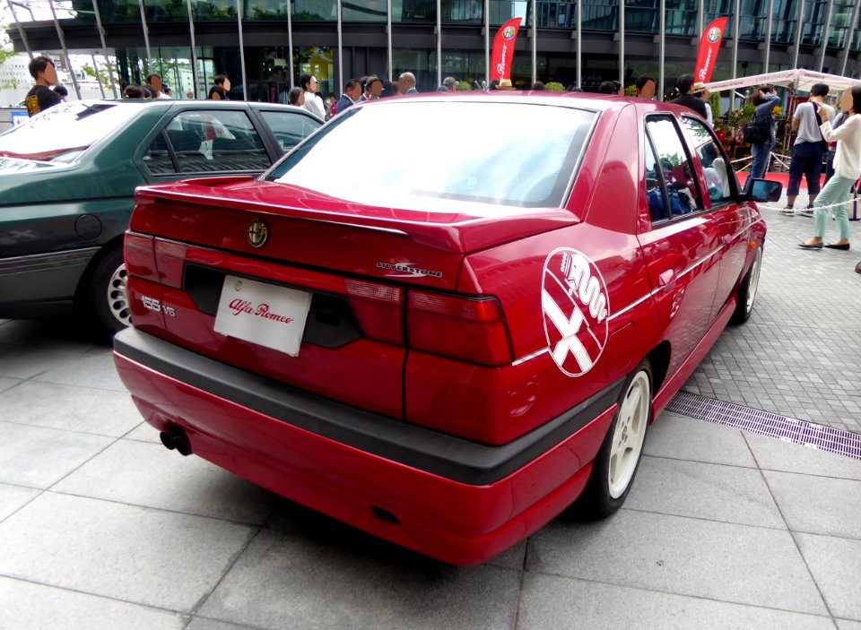 The rearview of Alfa Romeo 155 2.5 V6