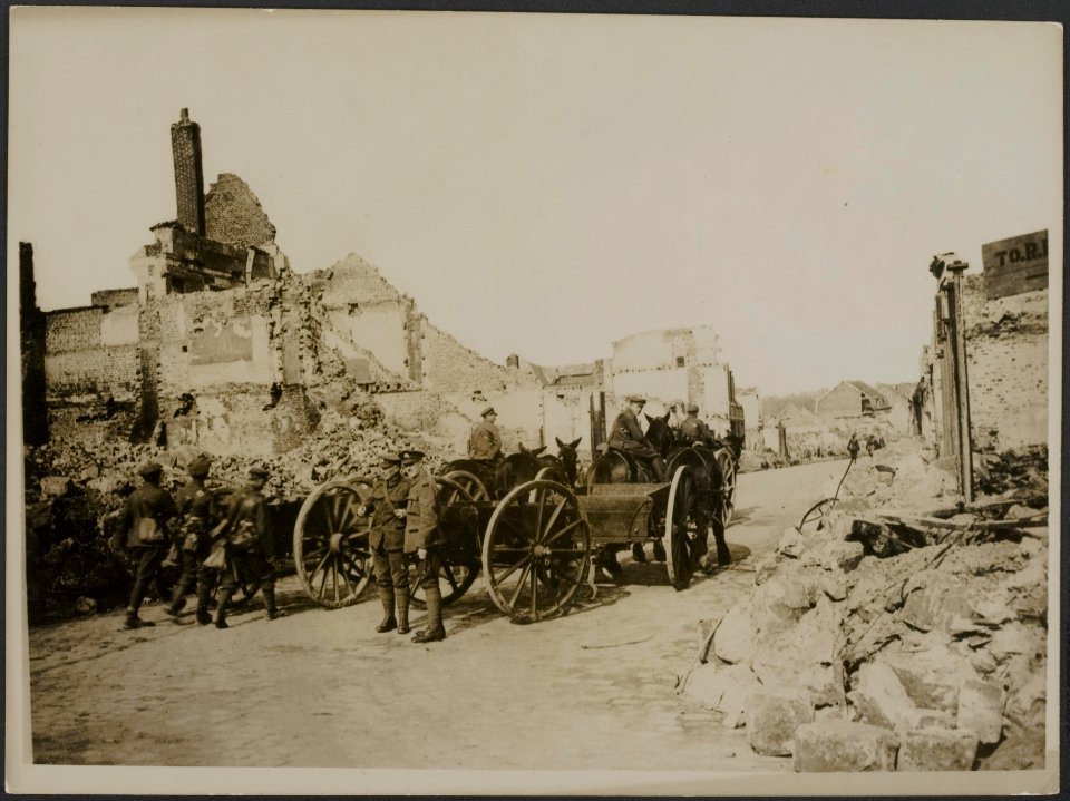 The ruins of Chauny, Bestanddeelnr 158-2851