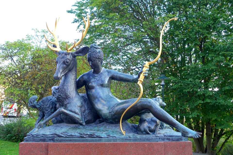 The Resting Diana after Jean Goujon (c. 1530-1568), erected in 1964 - Stockholm, Sweden - DSC00752