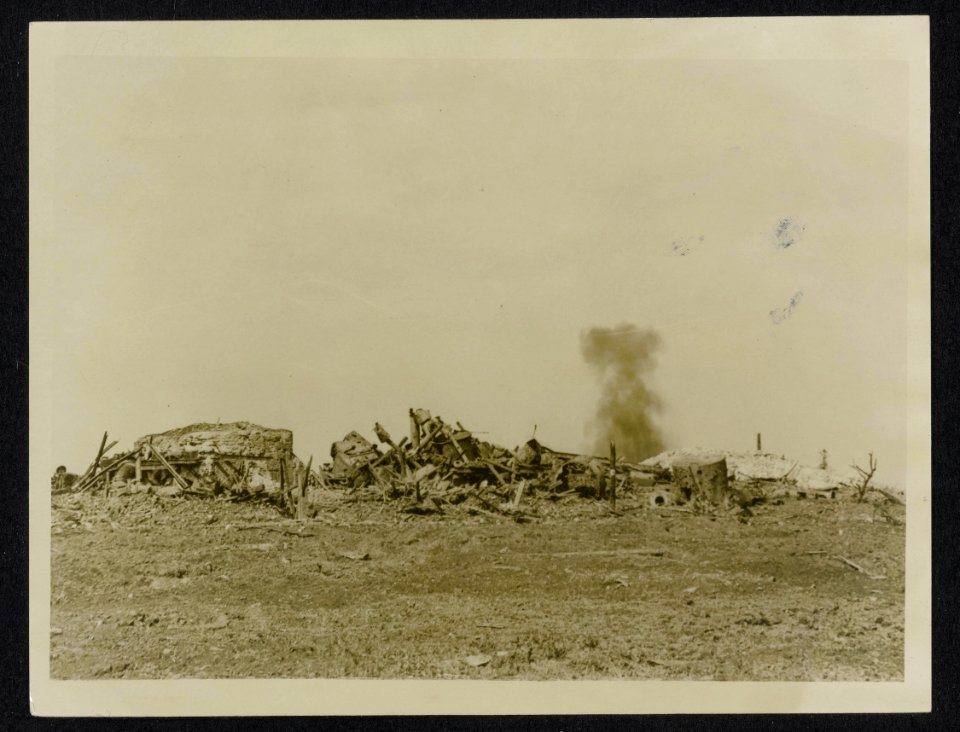 The sugar refinery captured by the Canadians, Bestanddeelnr 158-1144