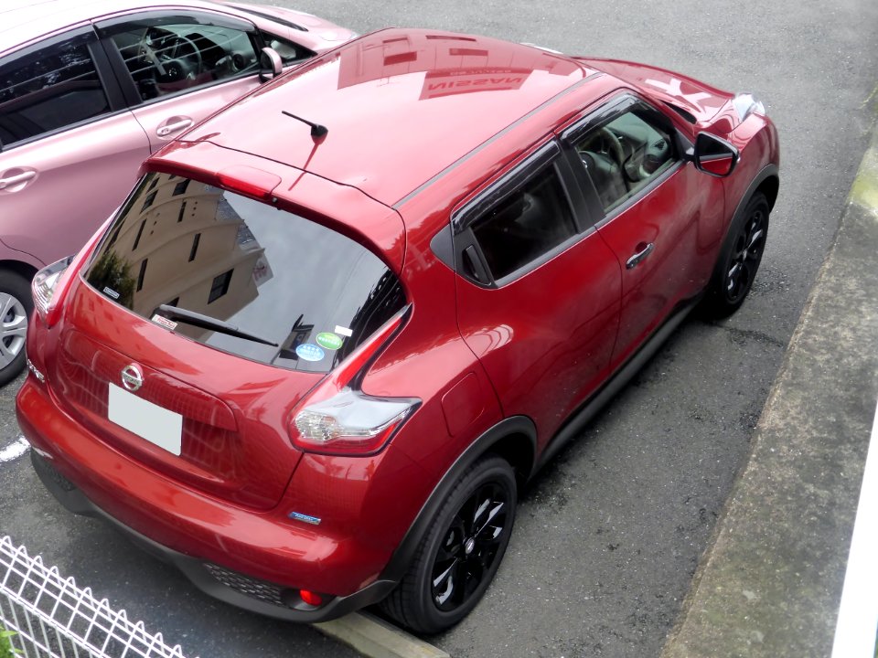 The rearview of Nissan JUKE 15RX (F15) MY2014