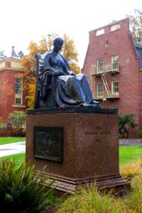 The Pioneer Mother by Alexander Phimister Proctor - Eugene, Oregon - DSC09228