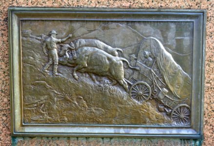 The Pioneer Mother west detail, by Alexander Phimister Proctor - Eugene, Oregon - DSC09232