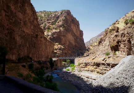 The narrows of the Hamilton Road connecting Erbil and Haji Omaran 01