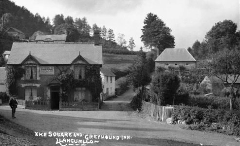 The square and Greyhound Inn, Llangunllo (1293782)