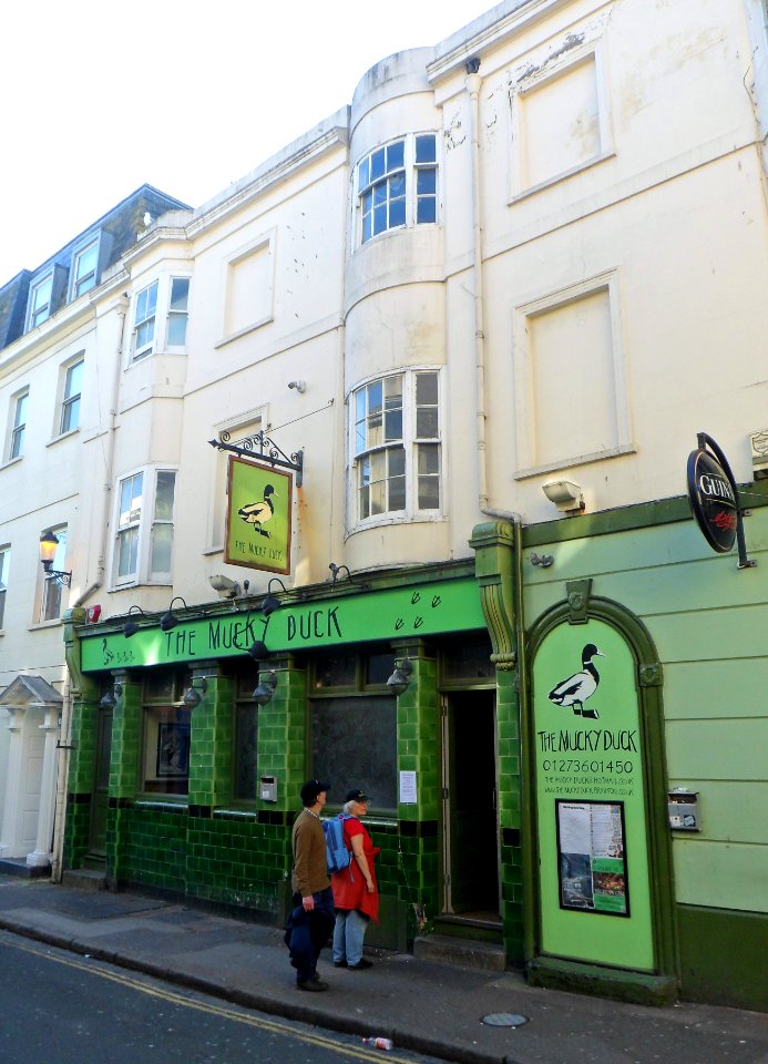 The Mucky Duck pub (formerly The Star), 7–9 Manchester Street, Brighton (NHLE Code 1381703) (March 2014)
