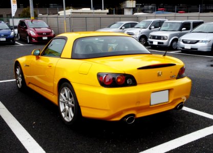 The rearview of Honda S2000 Type V (AP2) with hardtop