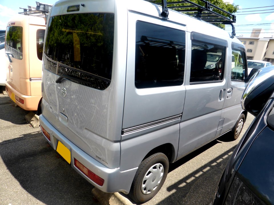 The rear light of Nissan NV100 CLIPPER (U71V) & Daihatsu HIJET VAN (S320V)
