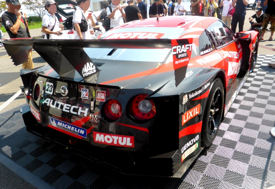 The rearview of 2013 No.23 MOTUL AUTECH GT-R