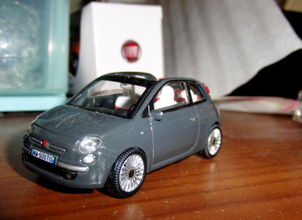 The modelcar of FIAT 500C (1)