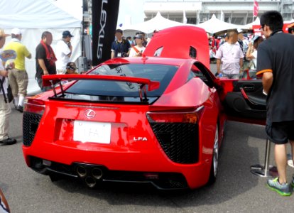 The rearview of Lexus LFA