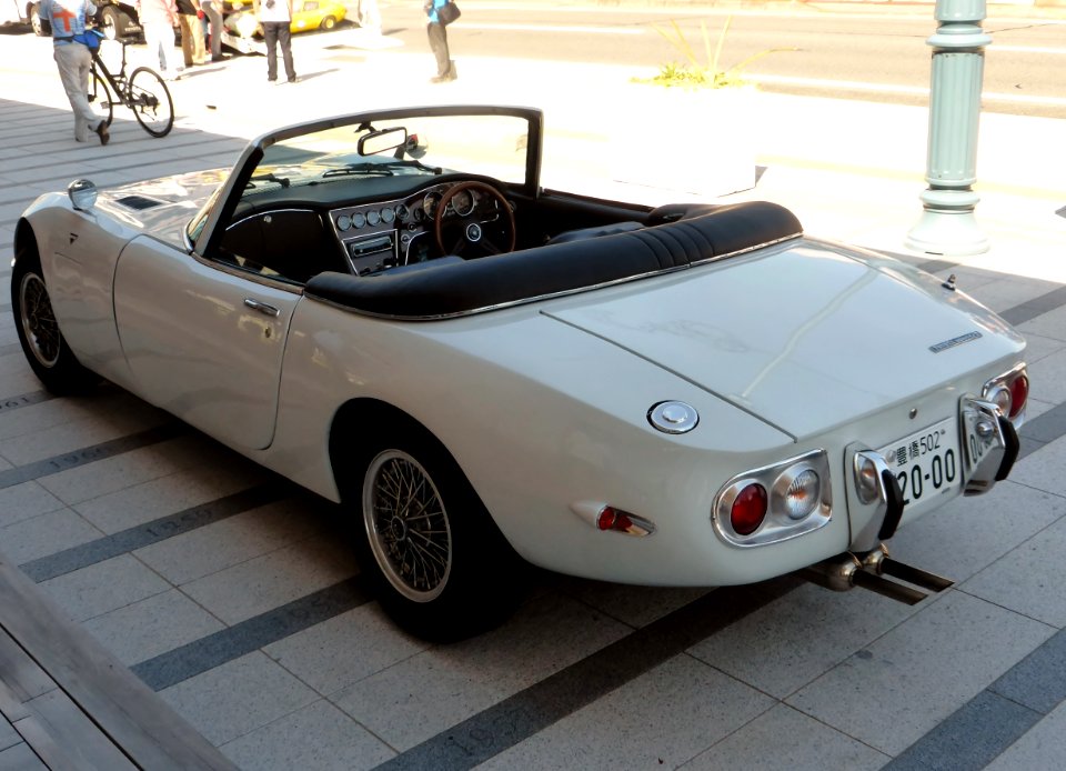 The rearview of roadster Ryuhi Final ver.Bond car