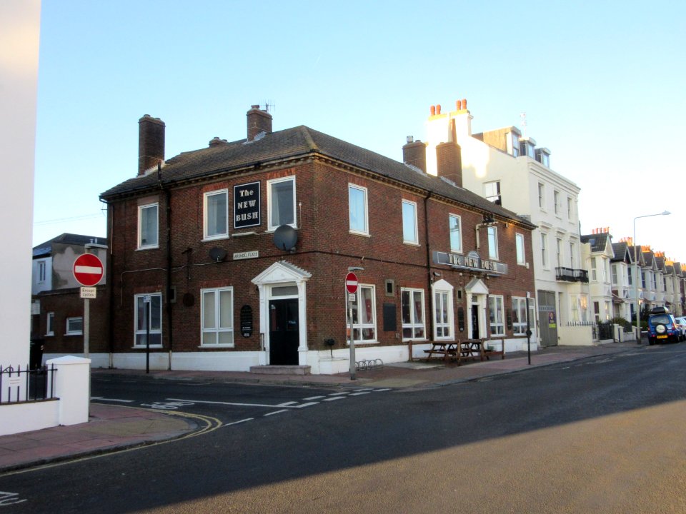 The New Bush pub, Arundel Place, Kemptown, Brighton (December 2016) (1)