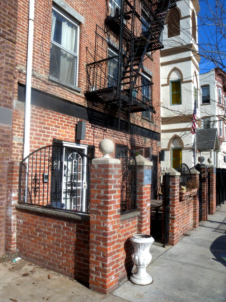 The Sterling School 299 Pacific St jeh