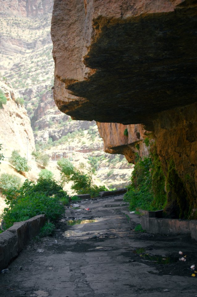 The narrows of the Hamilton Road connecting Erbil and Haji Omaran 05