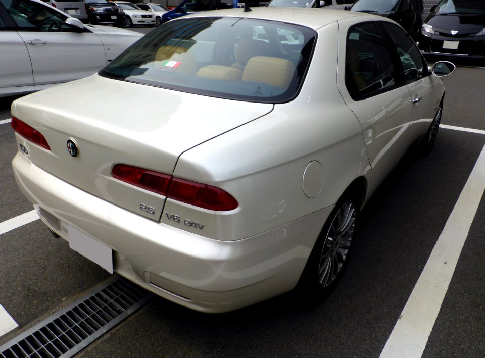 The rearview of Alfa Romeo 156 2.5 V6 24V
