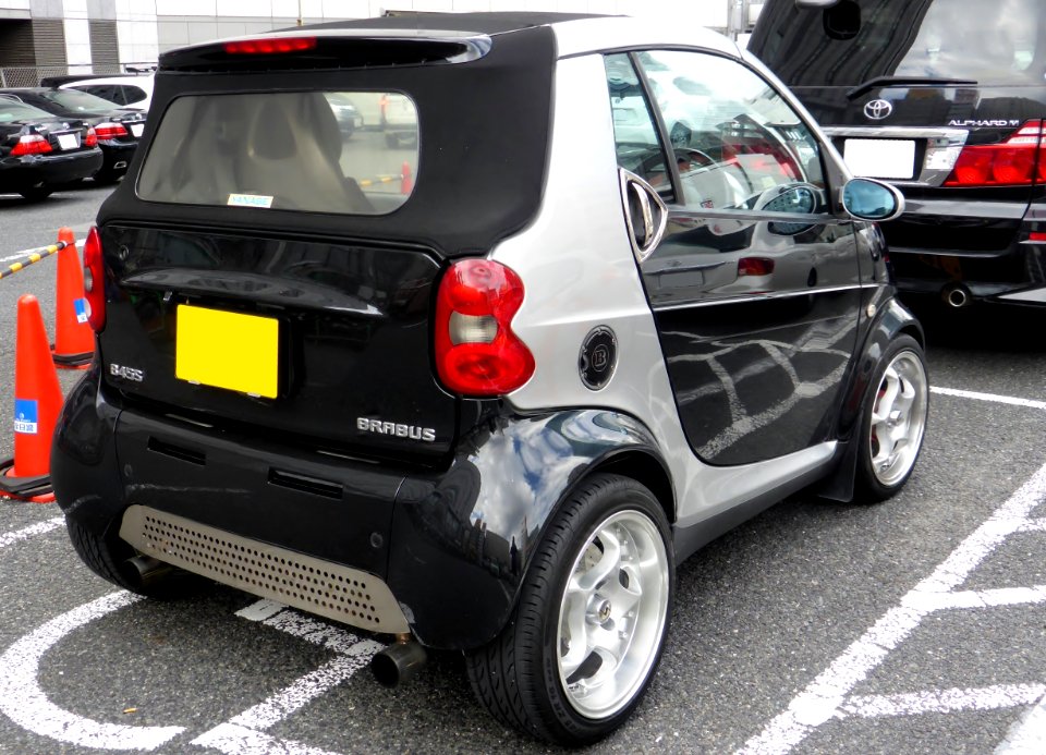 The rearview of smart k BRABUS Limited