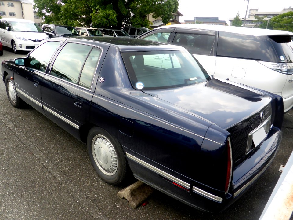 The rearview of Cadillac DeVille (K-body)