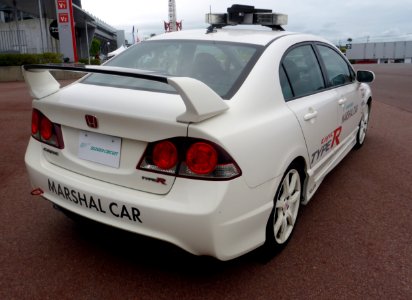 The rearview of Honda CIVIC TYPE R (FD2) SUZUKA CIRCUIT MARCIAL CAR