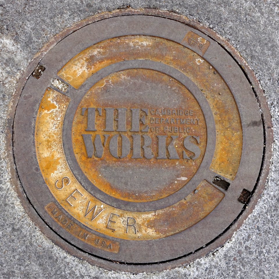 The Works sewer - manhole cover - Cambridge, MA - DSC02711-001