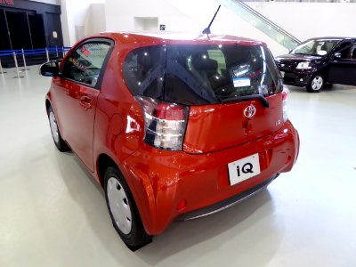 The rearview of Toyota iQ 130G (NGJ10)