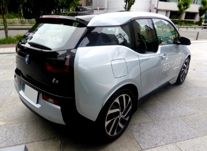 The rearview of BMW i3