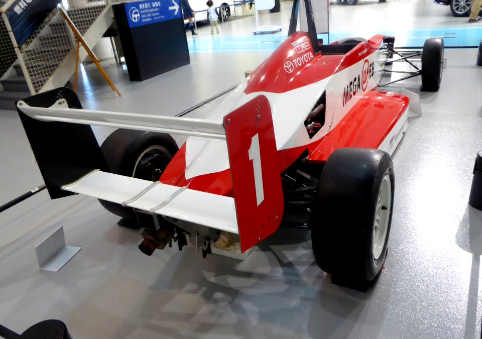 The rearview of Formula Toyota Tandem Car