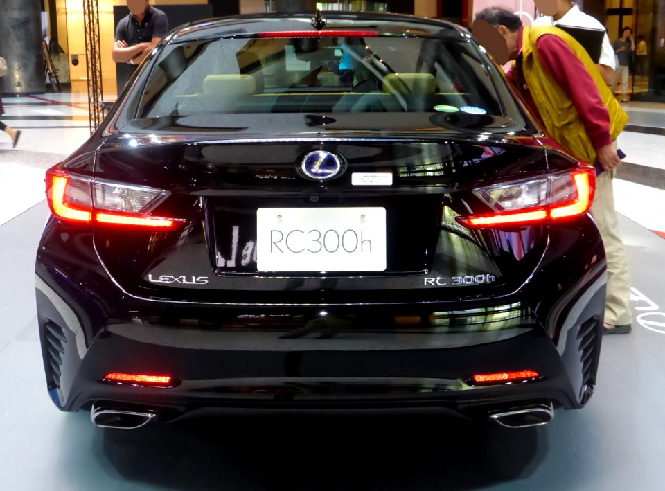 The rearview of Lexus RC300h F SPORT prototype (1)