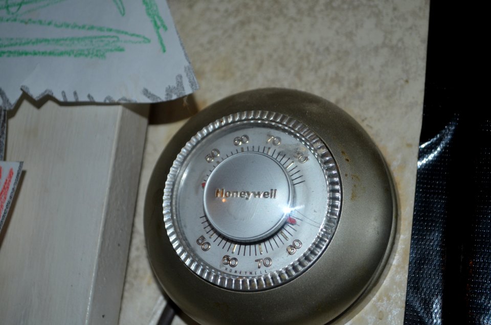 Thermostat at 86 degrees F during summer drought, August 2016