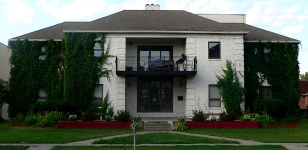 Theta Xi (UNL) from N 1