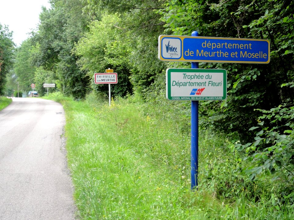 Thiaville-sur-Meurthe (M-et-M) limite département de Meurthe-et-Moselle