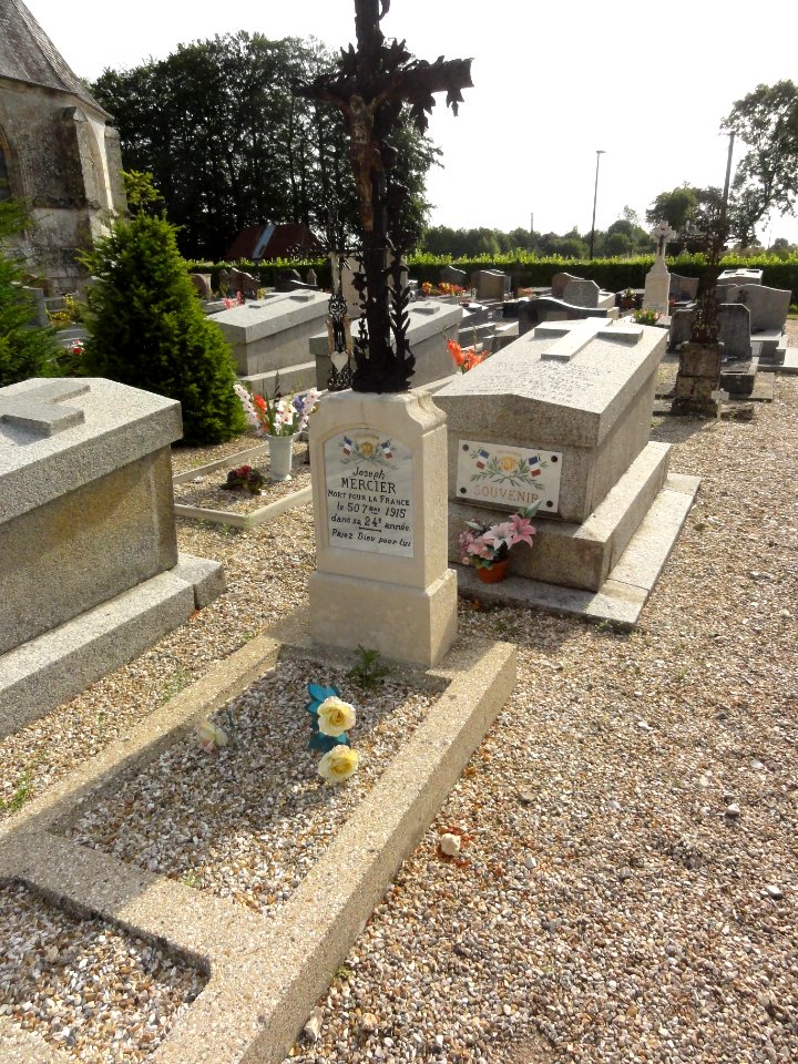 Thiouville (Seine-Mar.) tombes de soldats