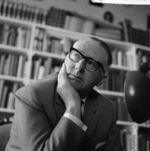 Theun de Vries (letterkundige) krijgt 23 september Staatsprijs voor Letterkunde, Bestanddeelnr 915-5091