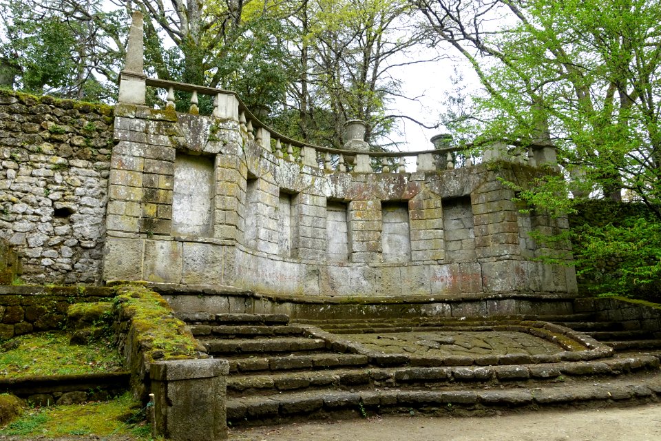 Theater - Parco dei Mostri - Bomarzo, Italy - DSC02531