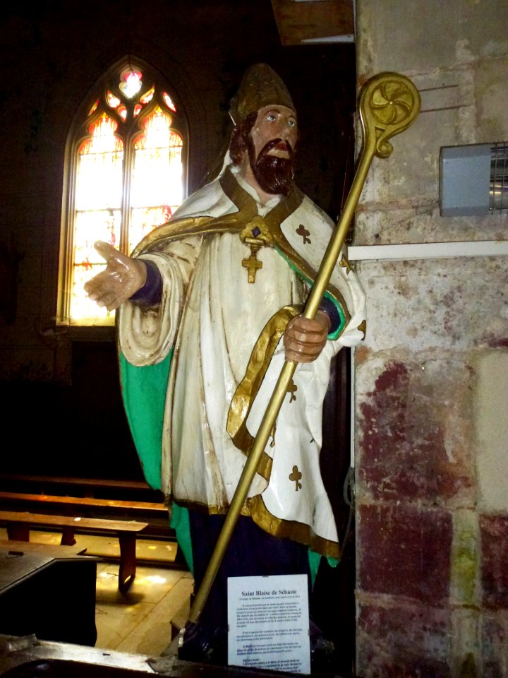 Thibouville (Eure, Fr) église Saint-Paterne, statue Saint Blaise