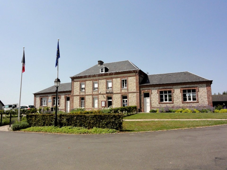 Thiétreville (Seine-Mar.) mairie-école