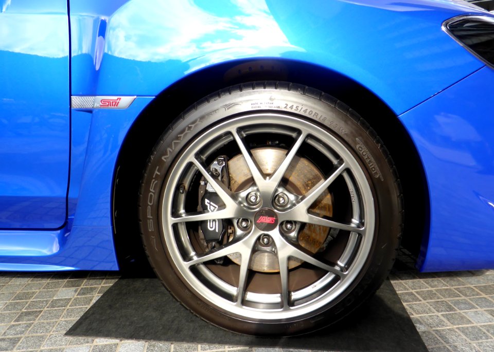 The tire wheel of Subaru WRX STI Type S (VAB)