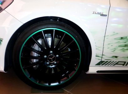 The tire wheel of Mercedes-Benz A45 AMG 4MATIC PETRONAS Green Edition (W176) photo